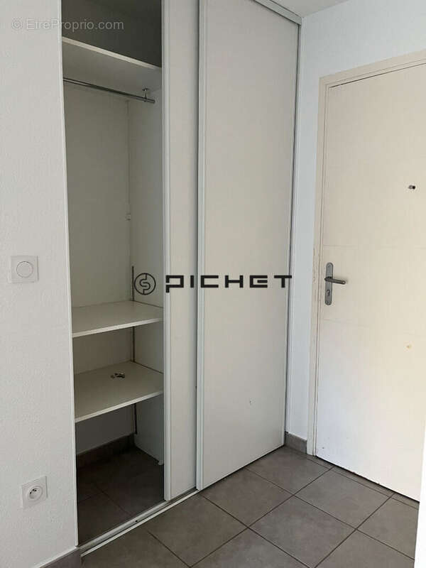 Appartement à SAINT-GENIS-POUILLY