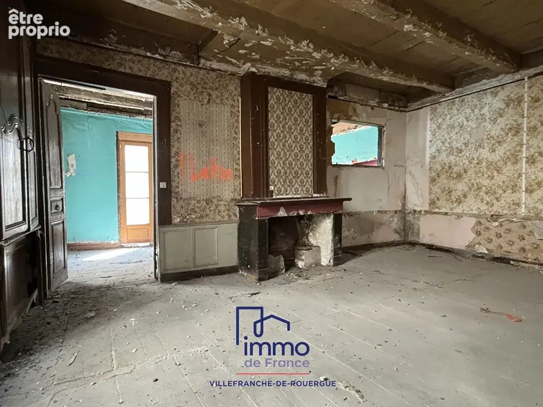 Immeuble de 280 m² avec local commercial et caves - photo 5