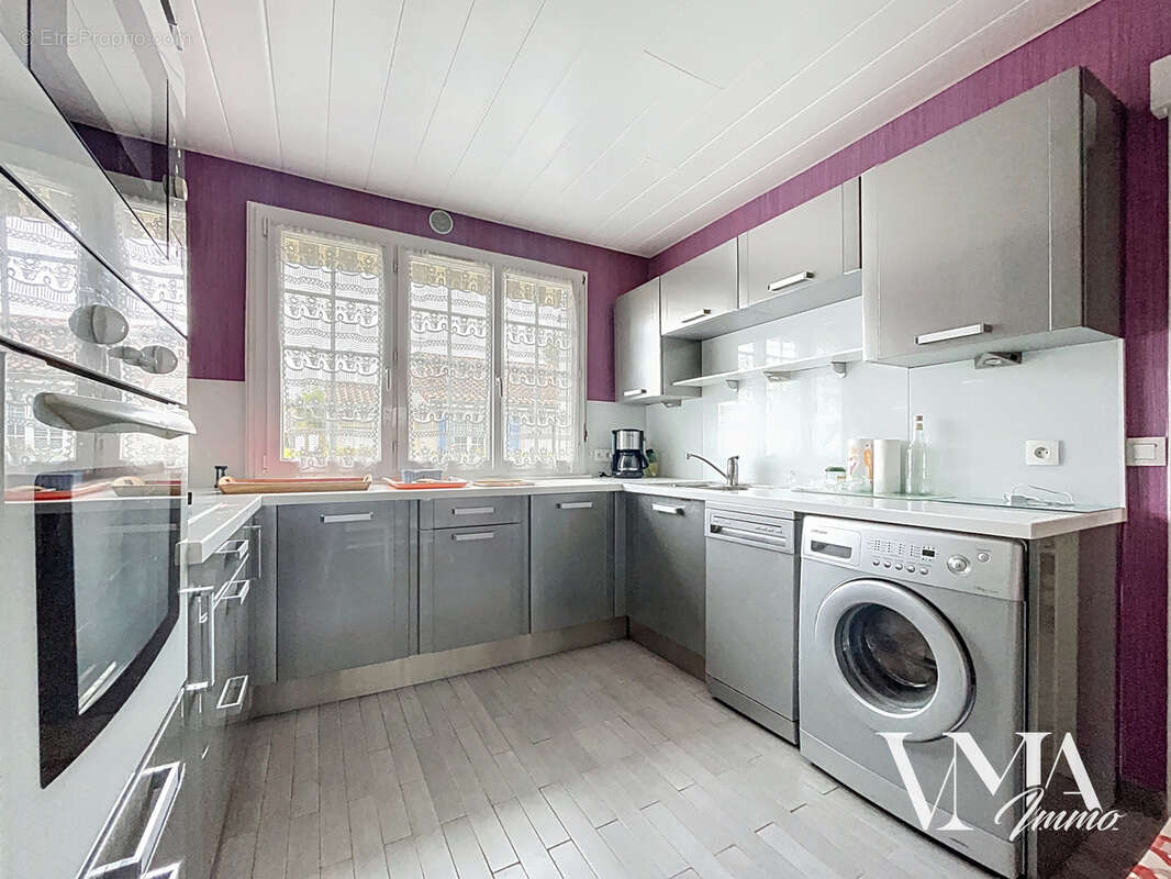 Maison à CHAZAY-D&#039;AZERGUES