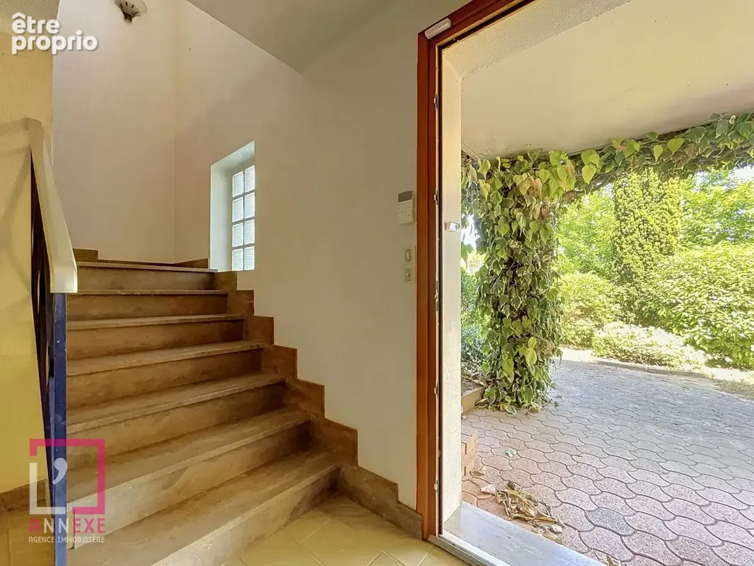 Maison 5 pièces 153 m² à vendre à Collonges-Au-Mont-D'or (69660) - photo 5