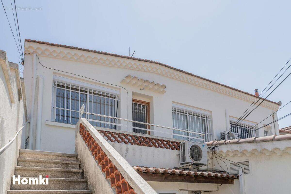 Appartement à MARSEILLE-11E