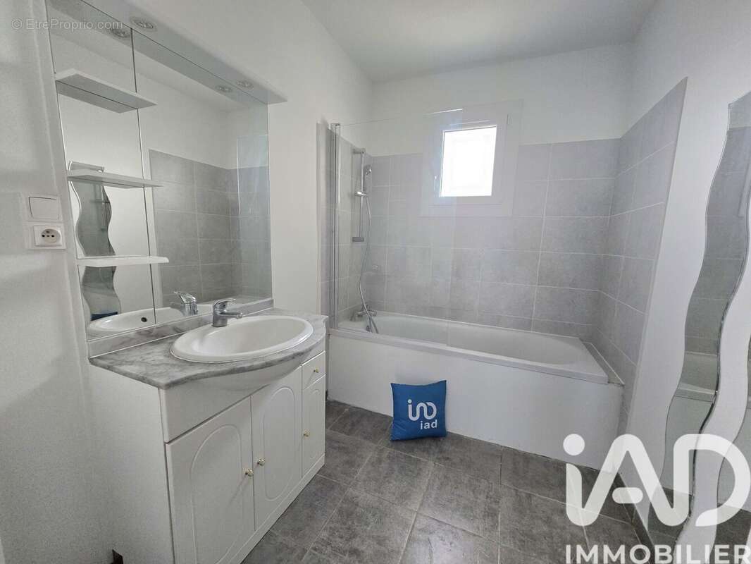 Photo 8 - Appartement à TREMBLAY-EN-FRANCE
