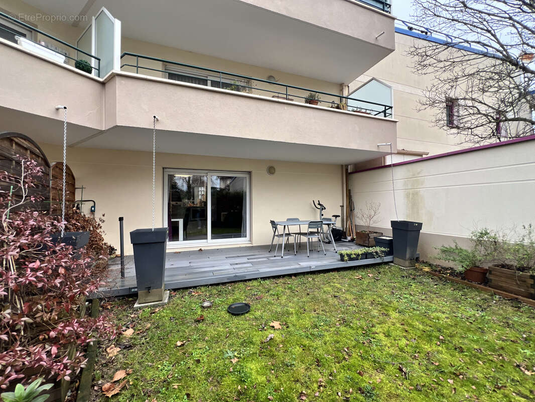 Appartement à SAVIGNY-SUR-ORGE