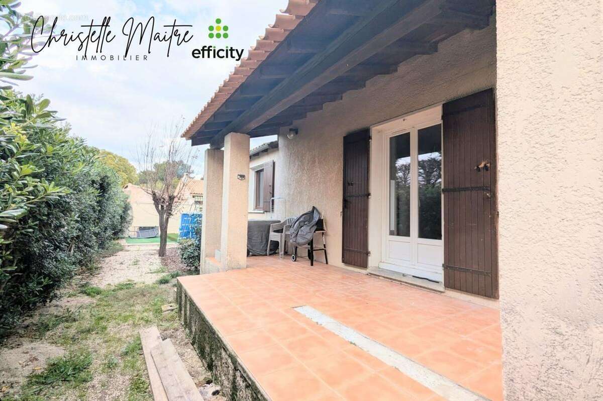 Maison à MAUSSANE-LES-ALPILLES