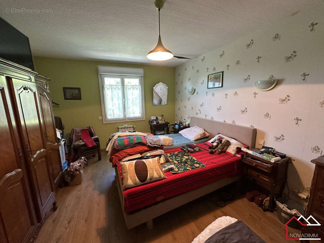 Maison 100 m² à Montoy-Flanville  - photo 8