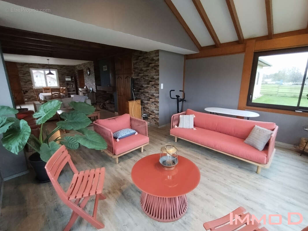 Maison à BADMENIL-AUX-BOIS