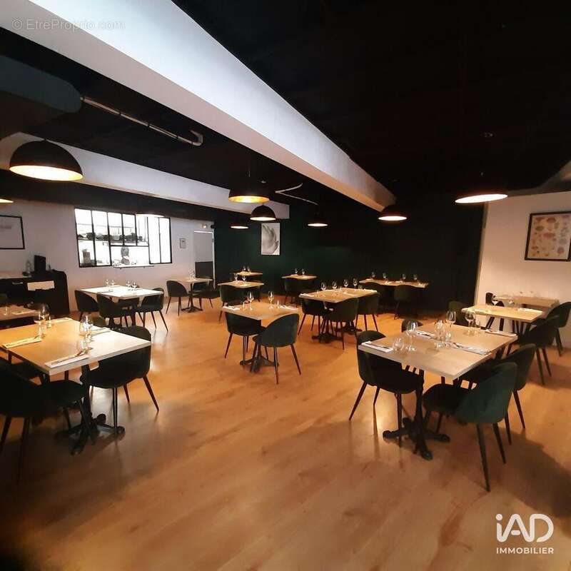 Photo 4 - Commerce à CARHAIX-PLOUGUER