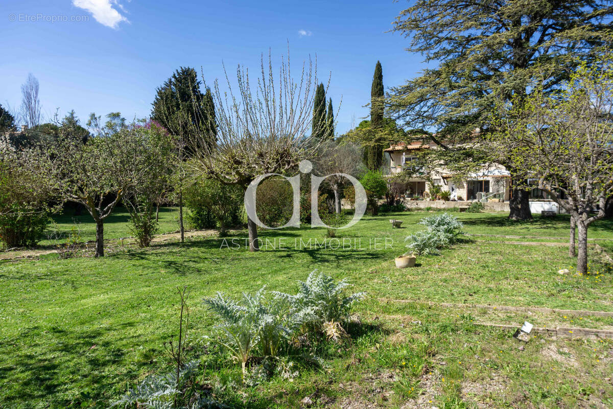 Maison à AIX-EN-PROVENCE