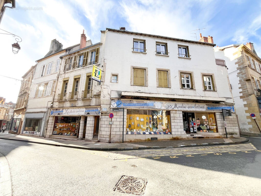 Appartement à MOULINS