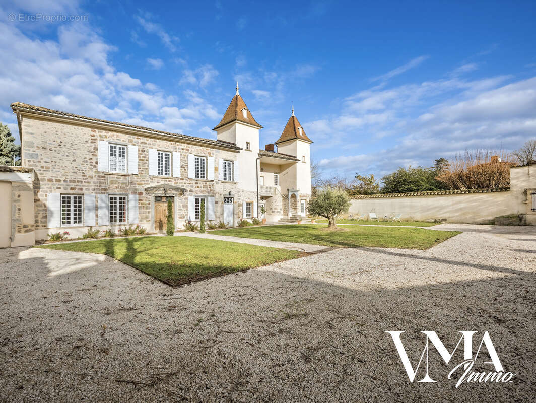 Maison à CHASSELAY