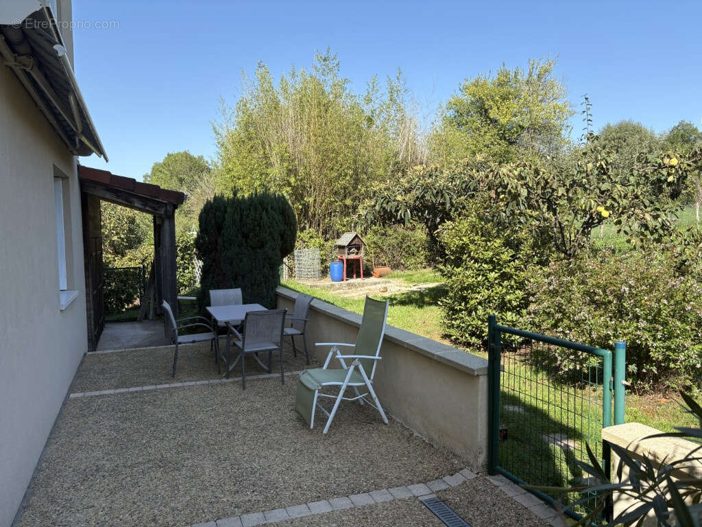 Maison à JUILLAC