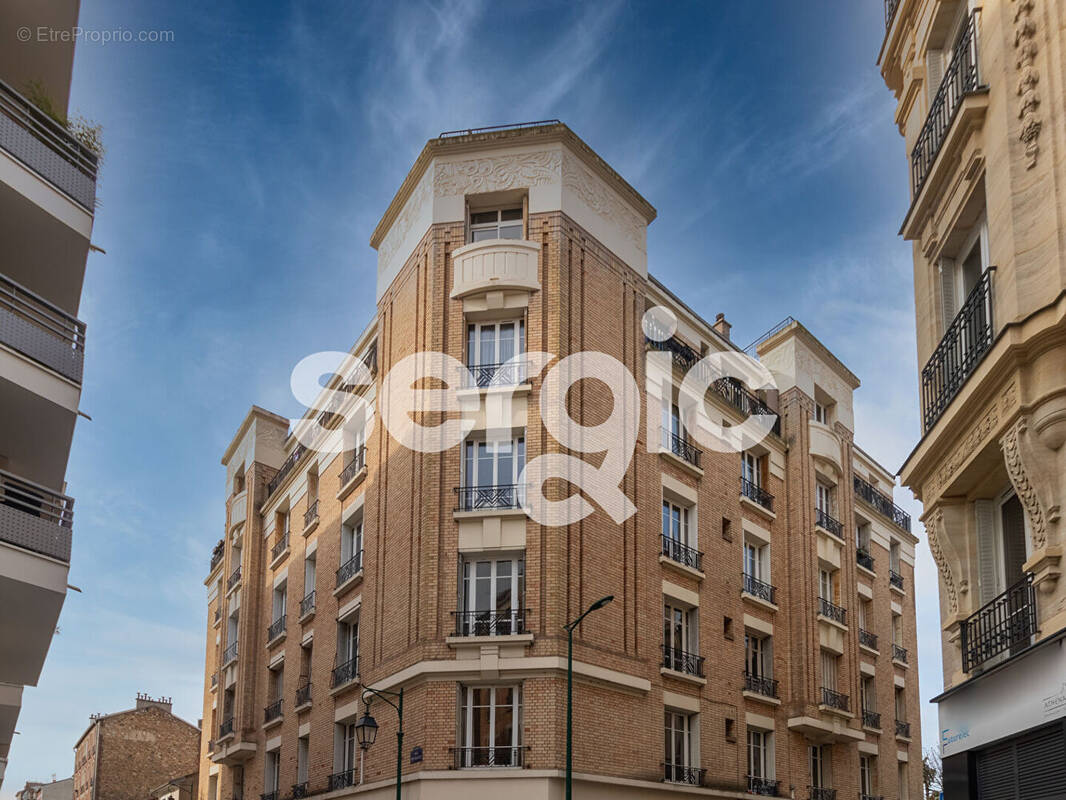 Appartement à COLOMBES