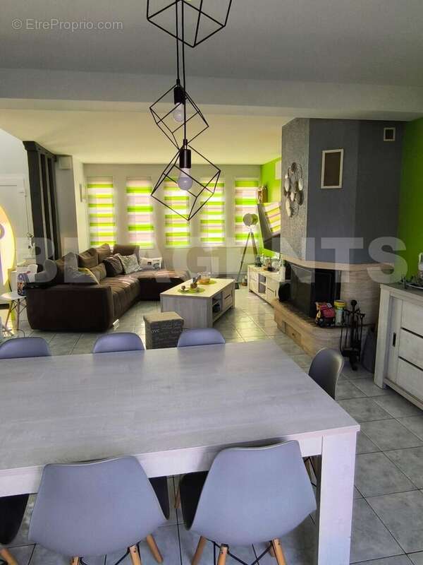 kk - Maison à JABLINES