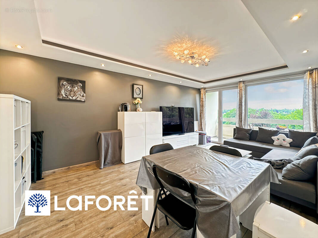 Appartement à MORSANG-SUR-ORGE