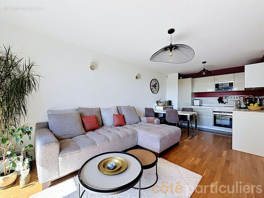 Appartement à ISSY-LES-MOULINEAUX