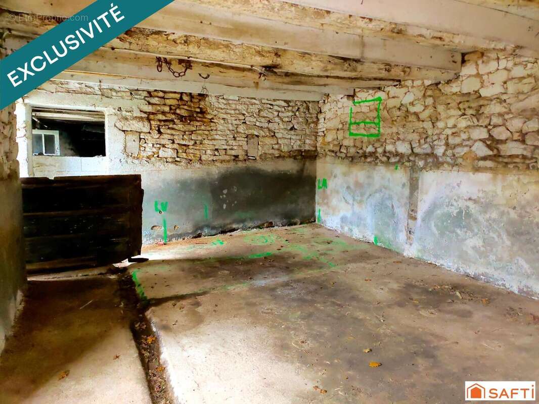 Photo 7 - Maison à SAINT-THURIEN