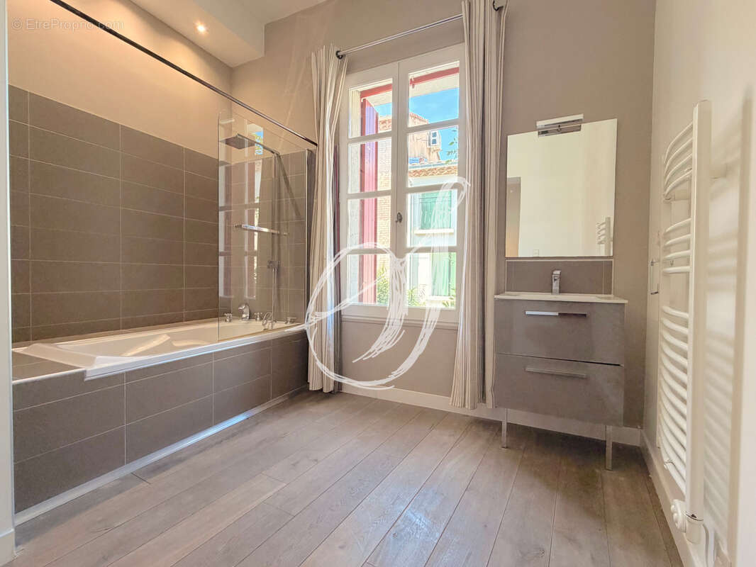 Appartement à PIGNAN