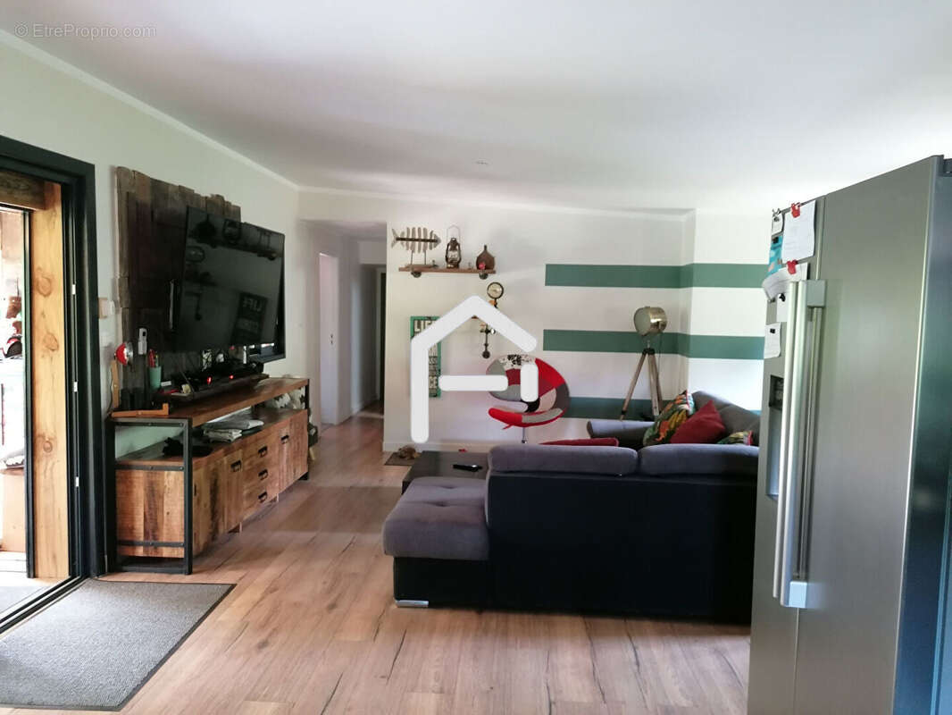 Maison à PERPEZAC-LE-NOIR