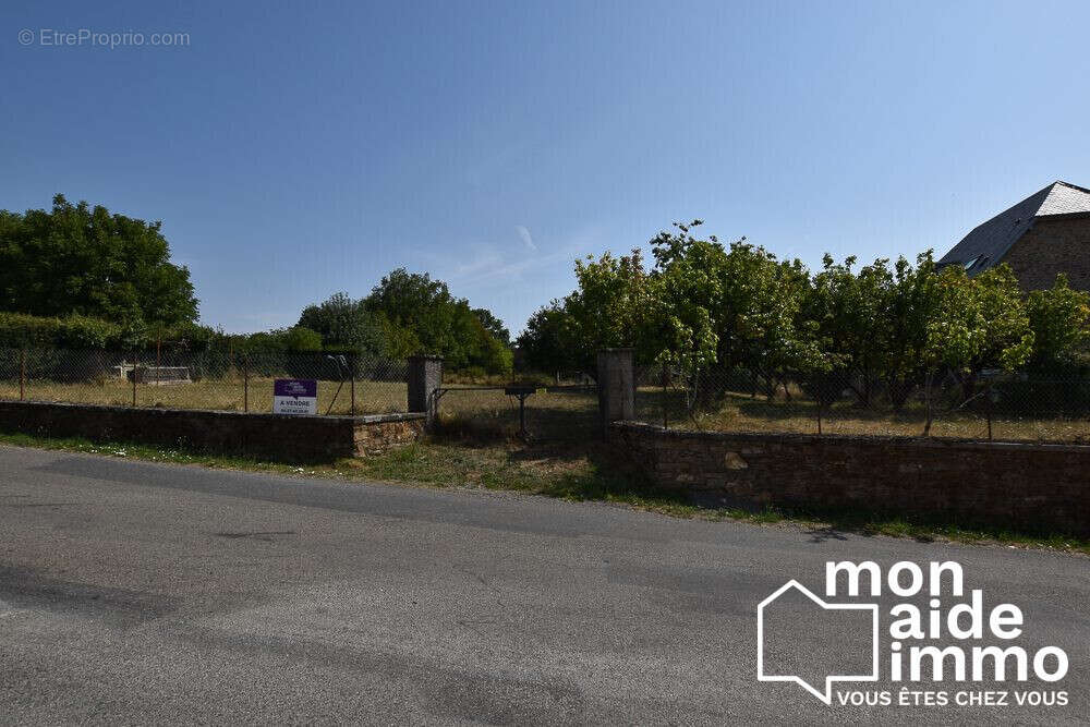 Terrain à CAMBOULAZET