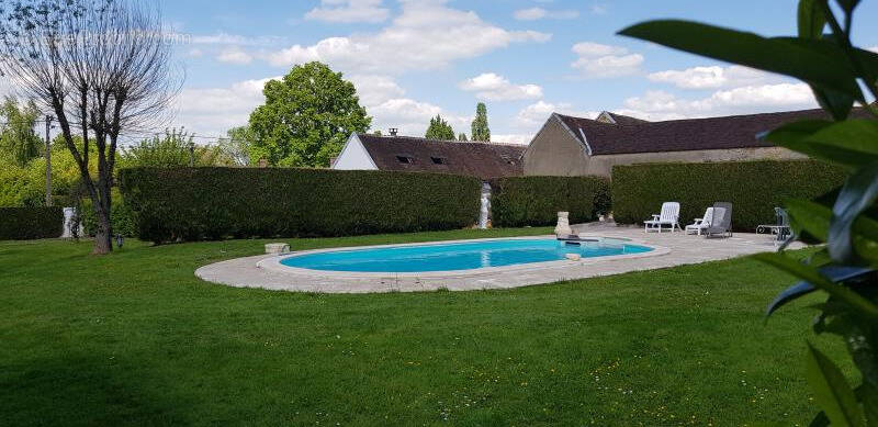 Maison à ARCES-DILO