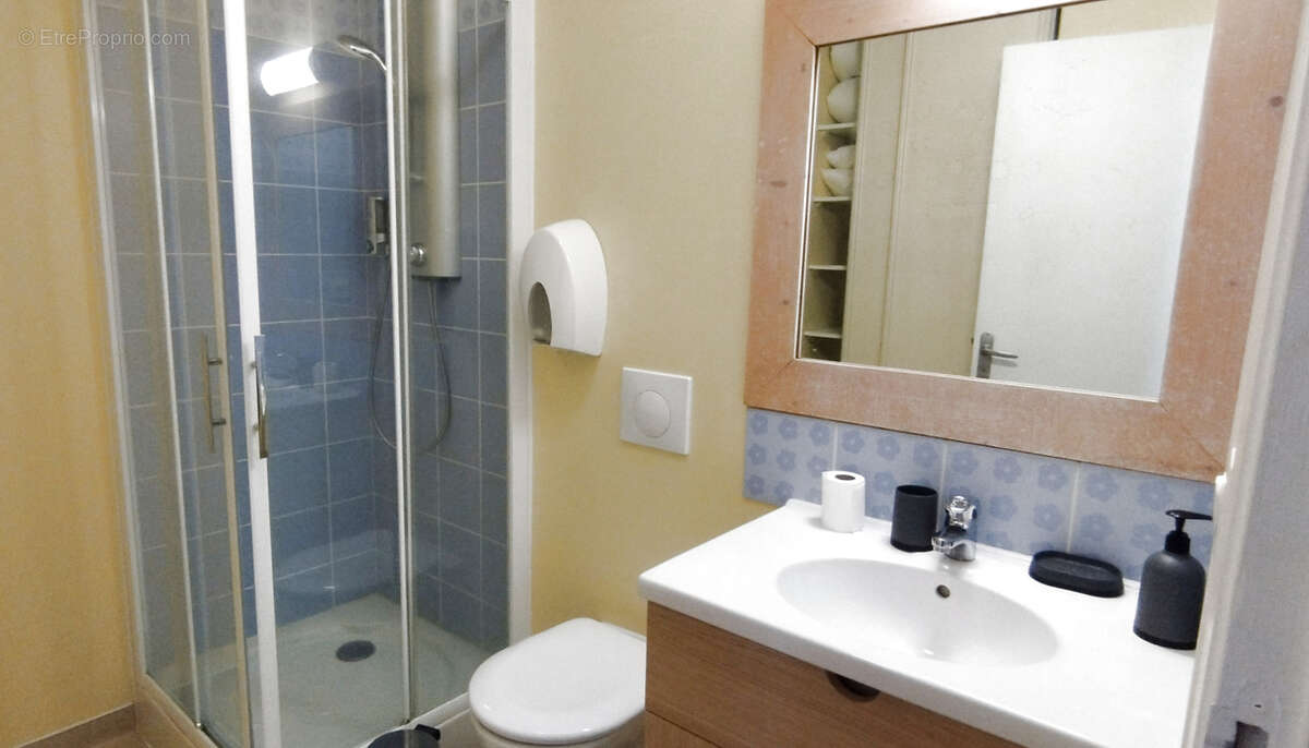 Maison à LE BRUGERON