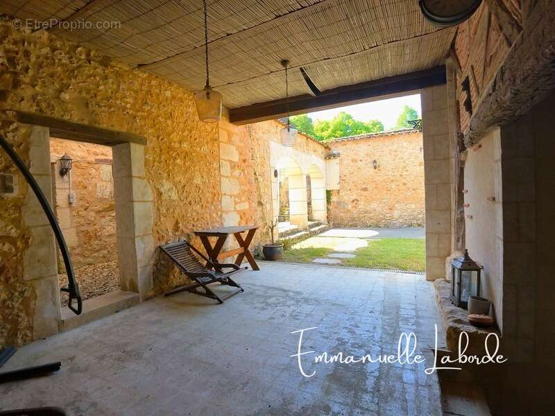 Maison de caractère avec dépendance, patio, jardin et jacuzzi – Saint-Georges-de-Montclard, 20/25 min de Bergerac - photo 18