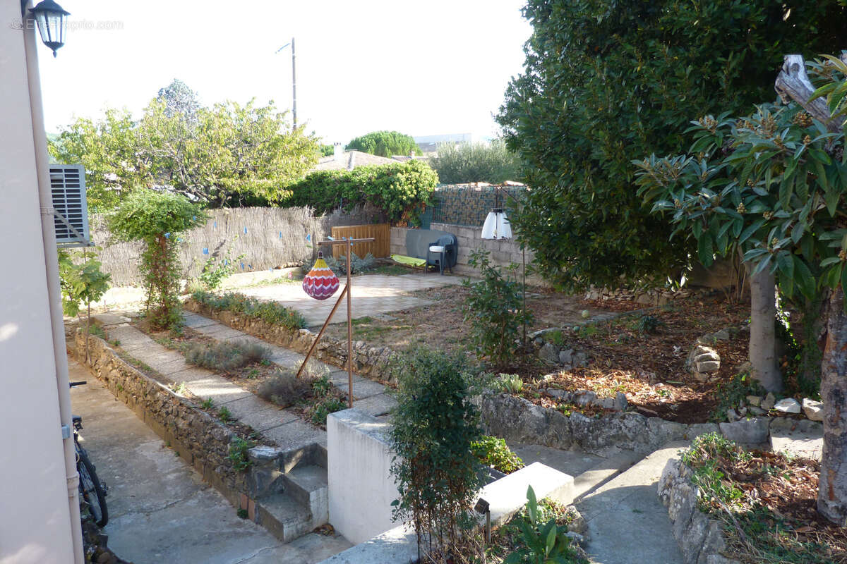 Maison à VAISON-LA-ROMAINE
