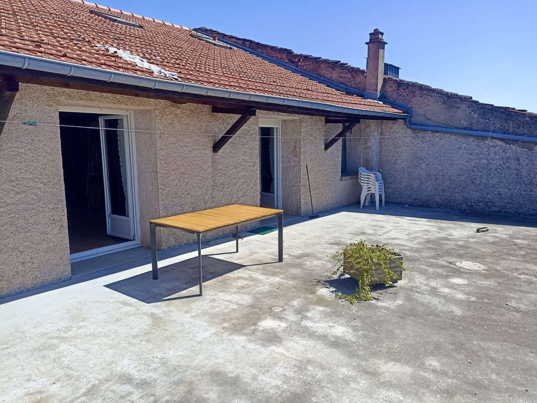 Maison à SANCY