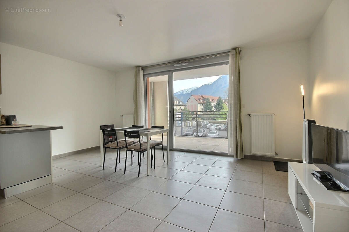 Appartement à BONNEVILLE