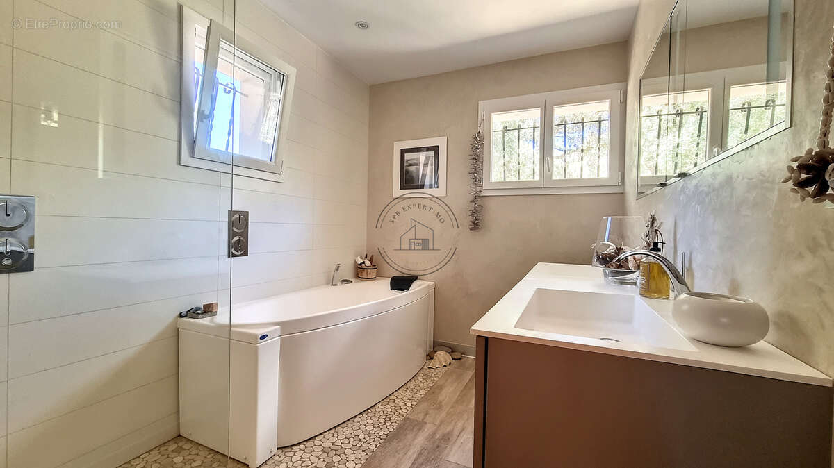 Maison à CHEVAL-BLANC