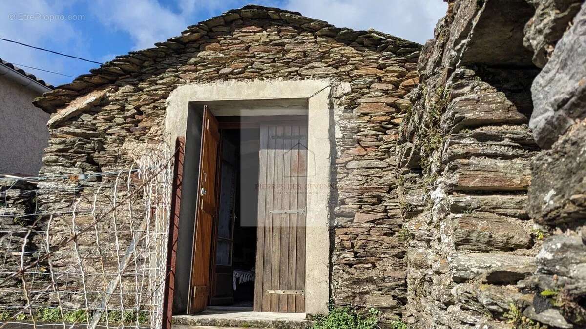 Maison à SAINTE-CECILE-D'ANDORGE