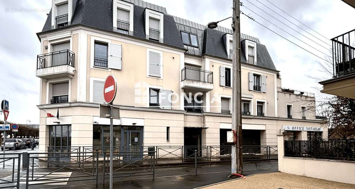 Appartement à CHENNEVIERES-SUR-MARNE