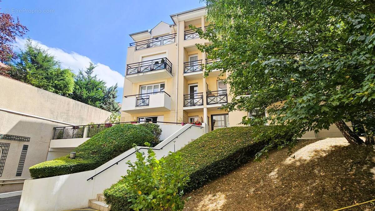 Appartement à LAGNY-SUR-MARNE