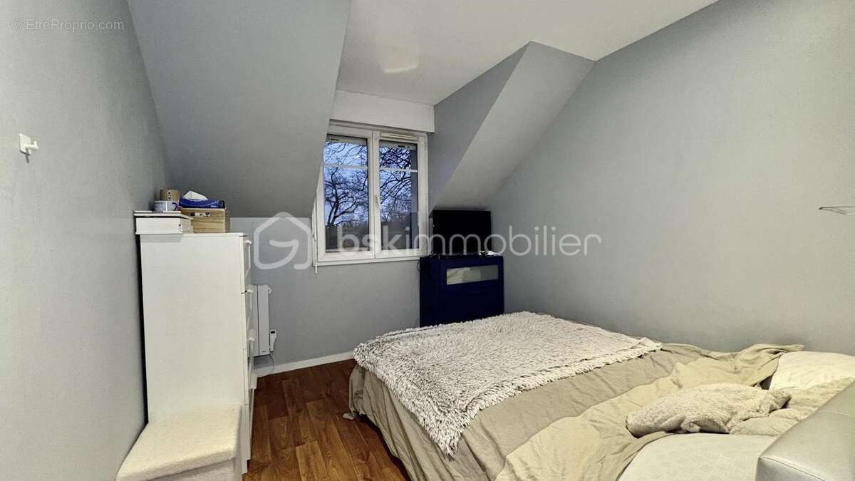 Duplex f4 sur la commune de ris-orangis (91130) - photo 8