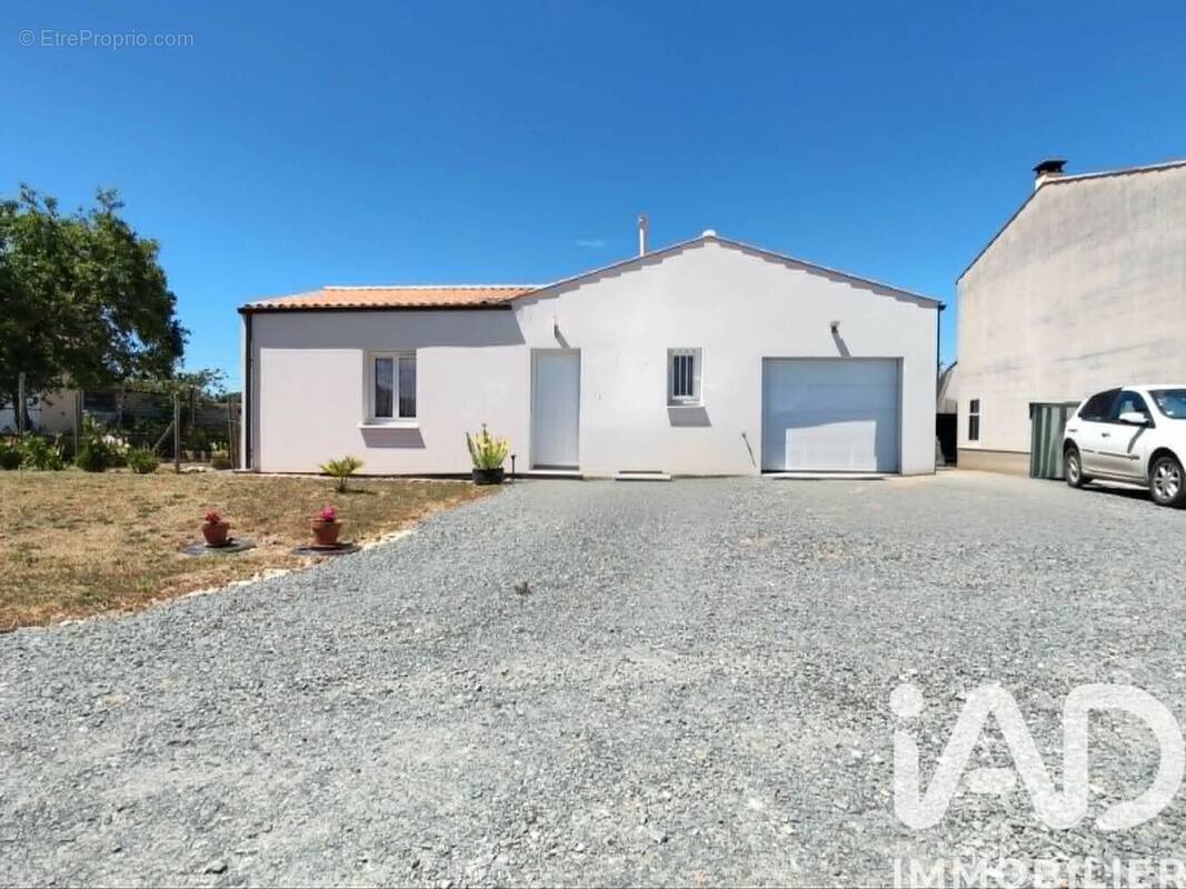 Photo 1 - Maison à LANDRAIS