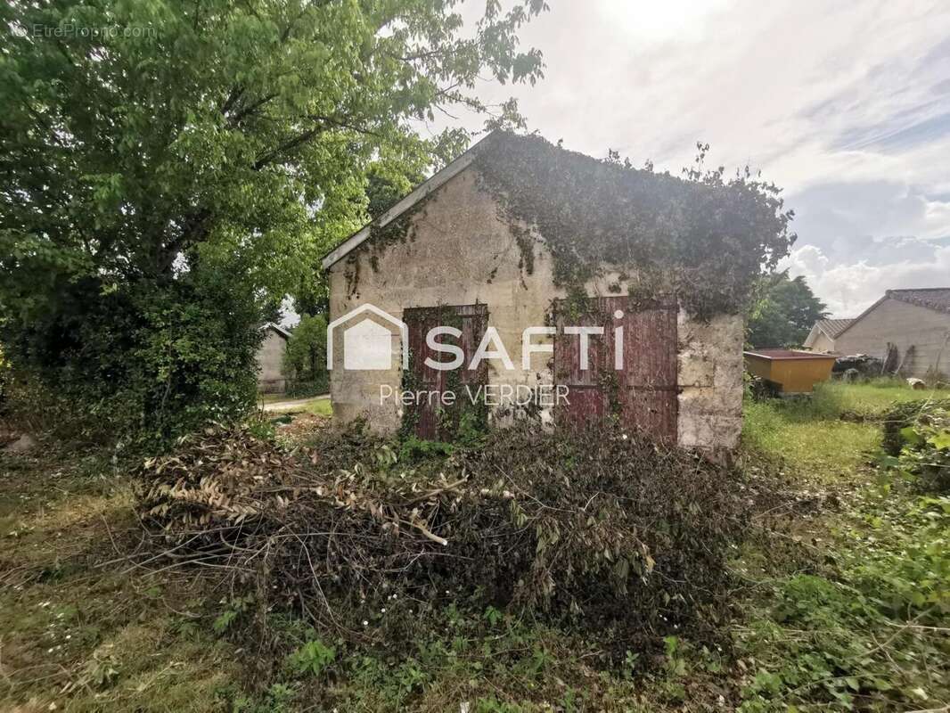 Photo 2 - Maison à PRIGNAC-ET-MARCAMPS