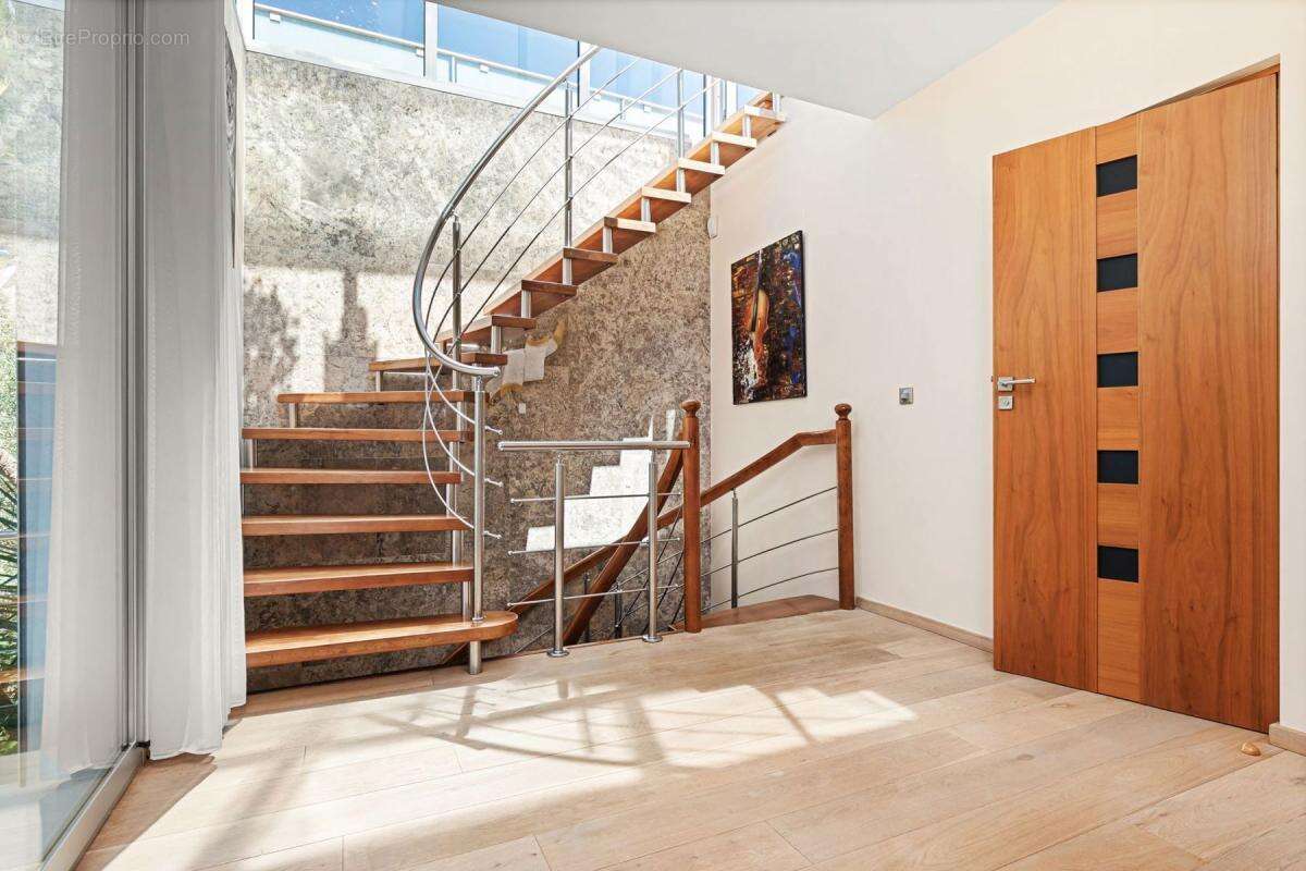 Maison à ANTIBES