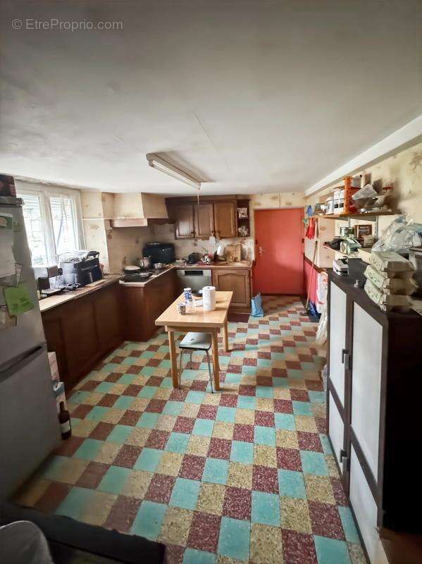 Maison à SILLE-LE-GUILLAUME