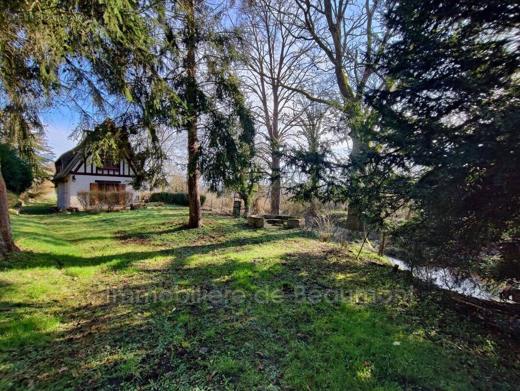 Maison à BEAUMONT-LE-ROGER