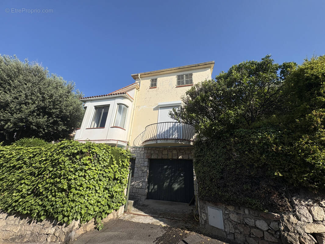 Maison à CAP-D'AIL
