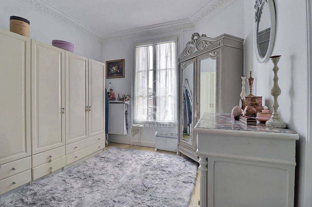 Appartement à COLOMBES