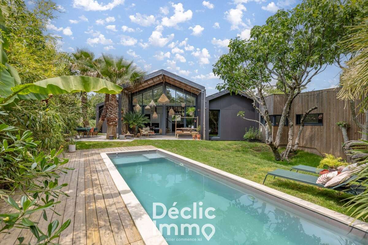 Maison à CARIGNAN-DE-BORDEAUX