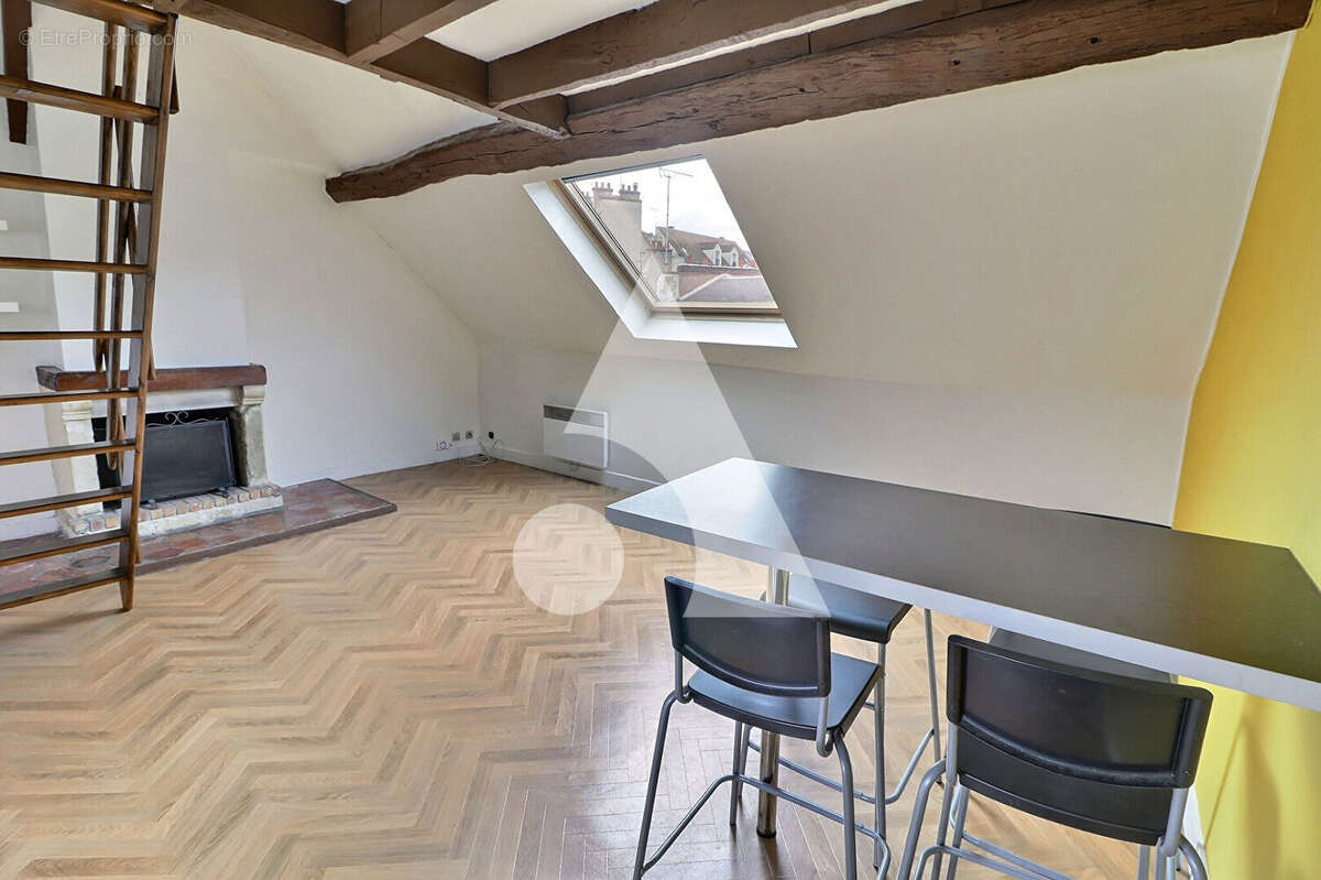 Appartement à PONTOISE