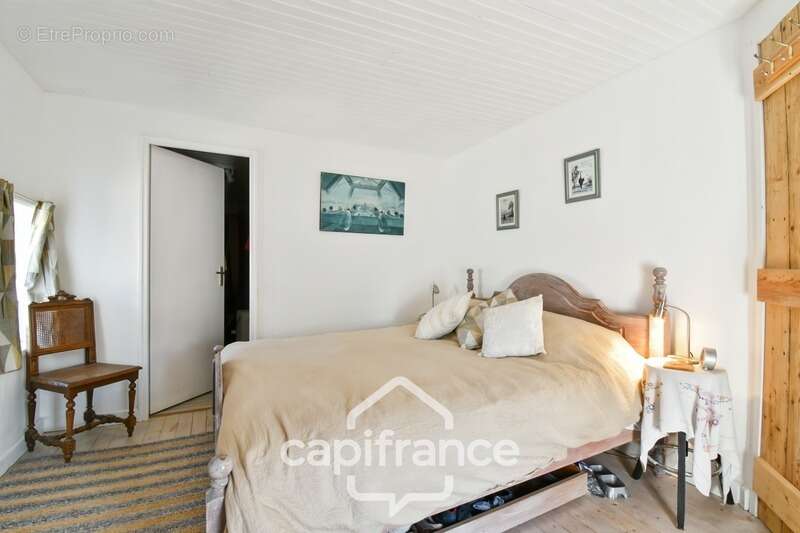 Maison à vendre 6 pièces VARAIZE (17) CHARENTAISE de 136m² avec jardin et garage - photo 17