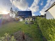 Photo 1 - Maison à SAINT-MARTIN-DES-CHAMPS