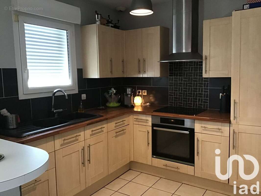 Photo 3 - Maison à VAYRES