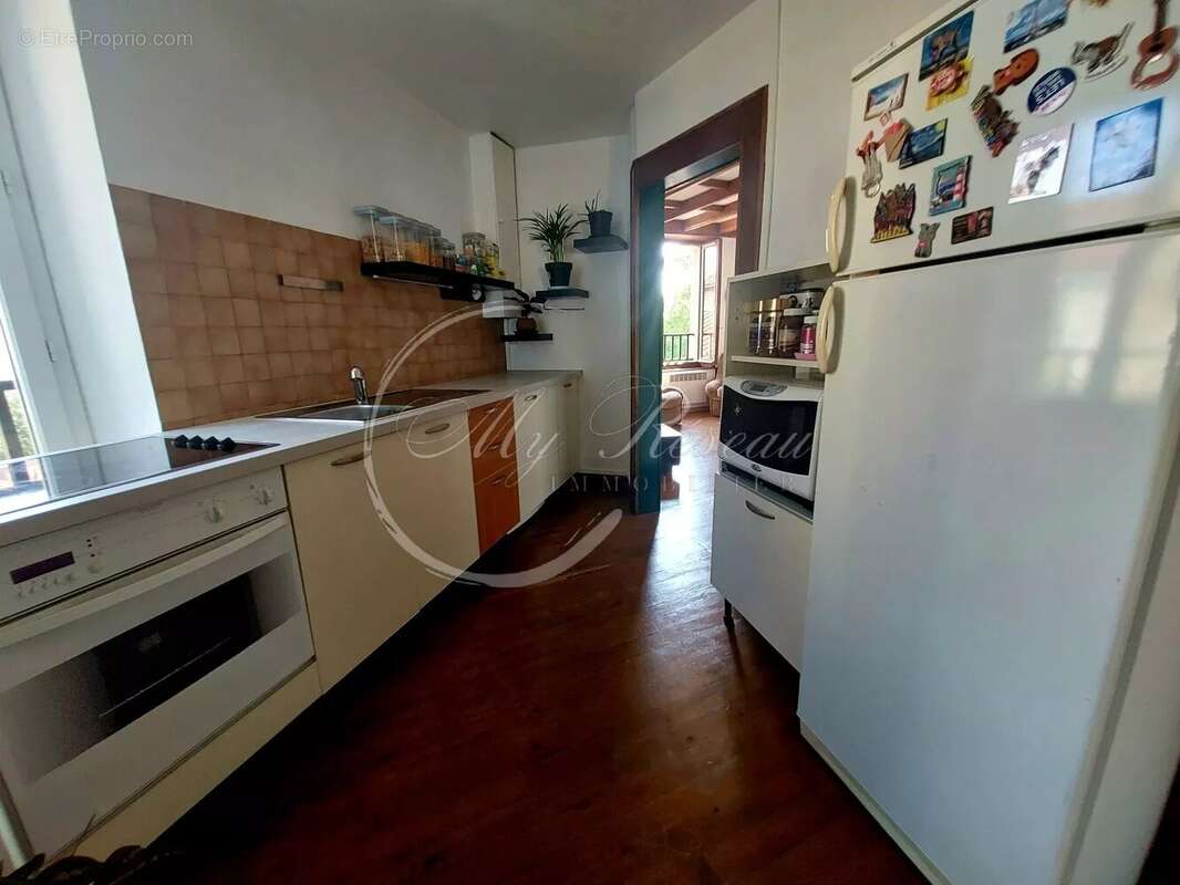 Appartement à LEZIGNAN-CORBIERES