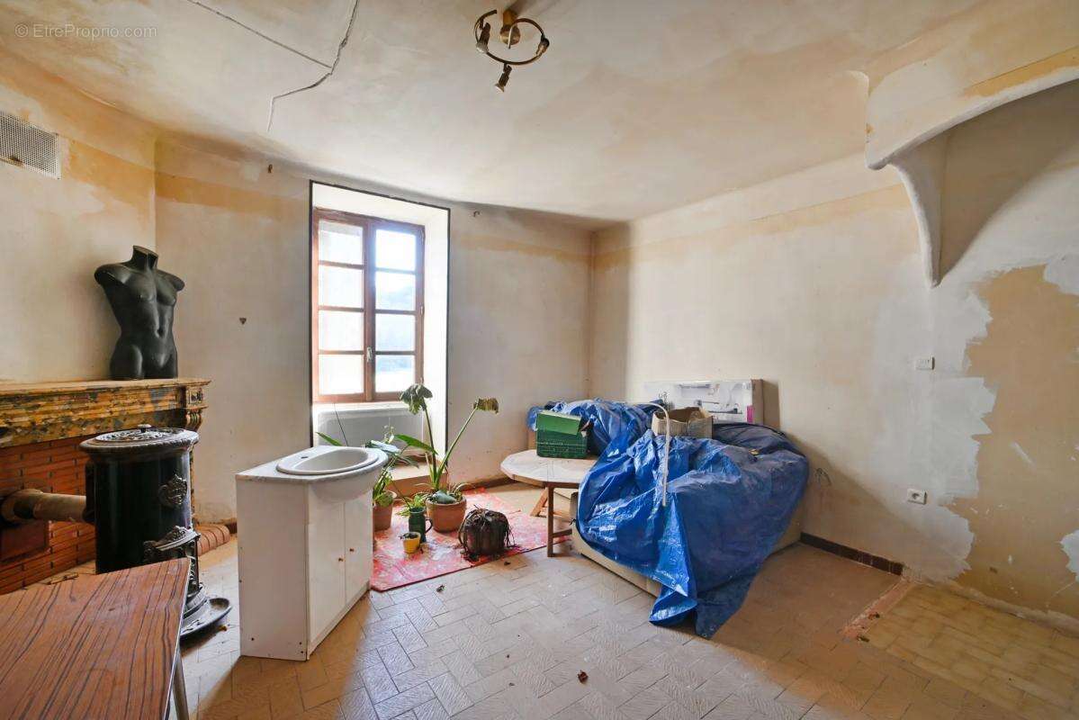 Maison à SAINT-SEBASTIEN-D'AIGREFEUILLE