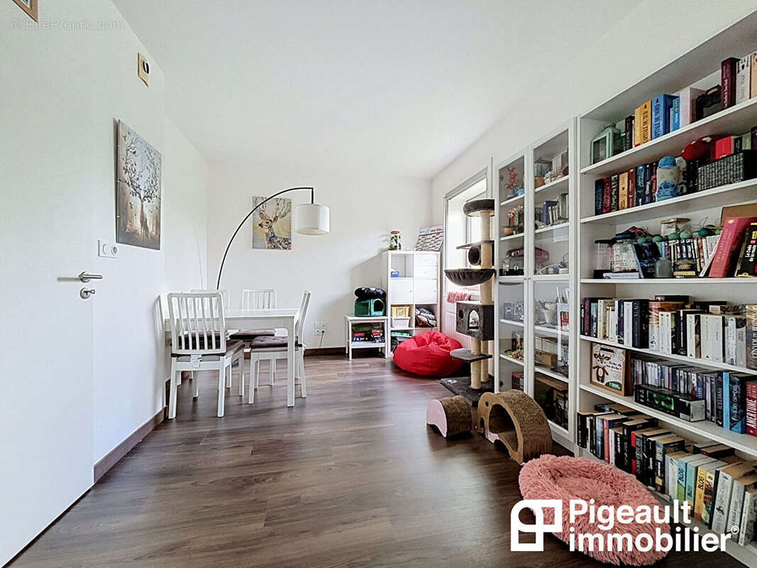 Appartement à SAINT-JACQUES-DE-LA-LANDE