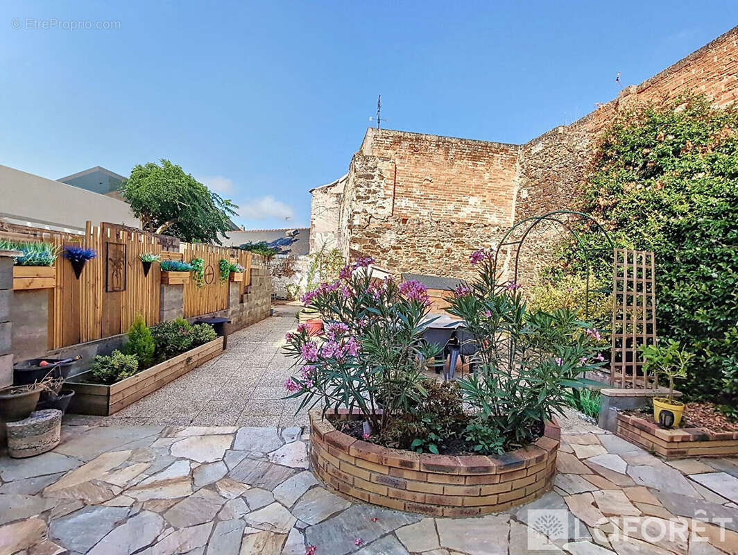 Appartement à CHEMILLE